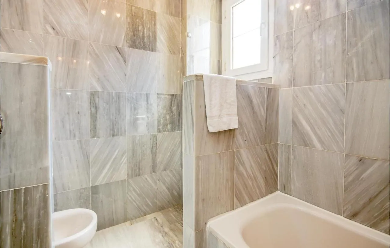 Stunning Apartment In Marbella With Swimming Pool 0*,  Espanha